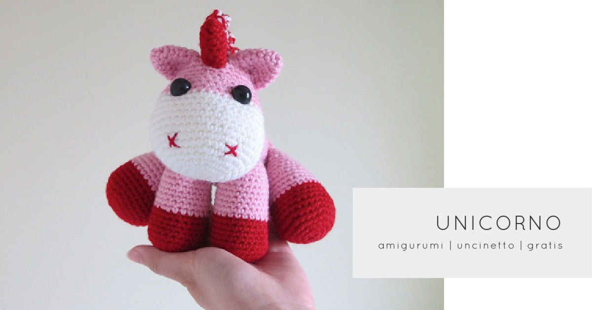 unicorno amigurumi