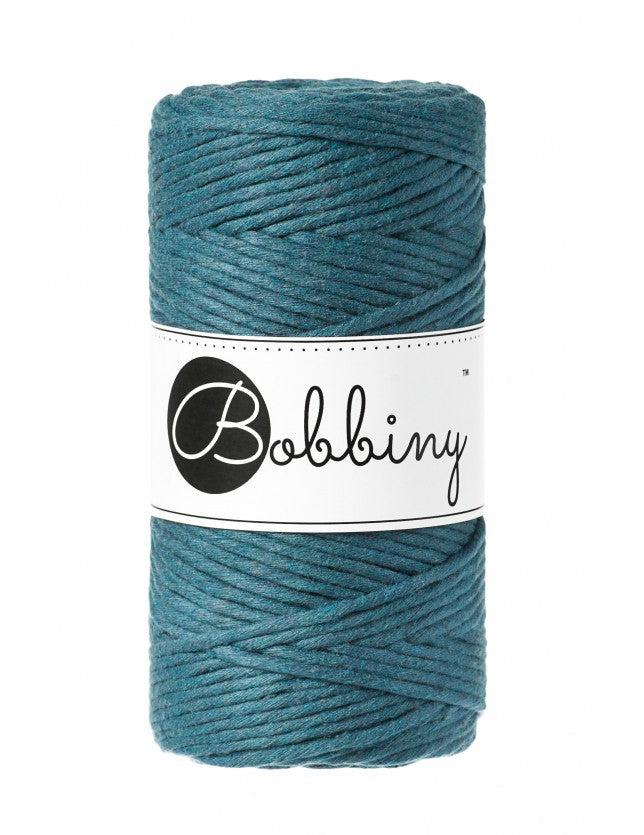 Bobbiny macrame cord