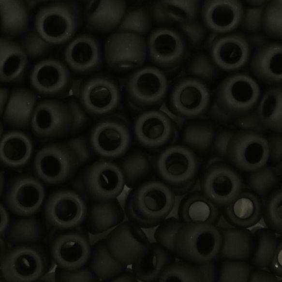toho beads 049 black