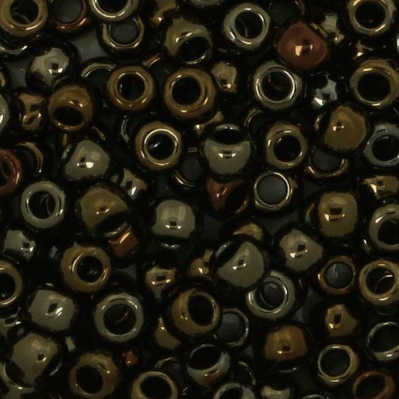 toho beads 083 dark brown
