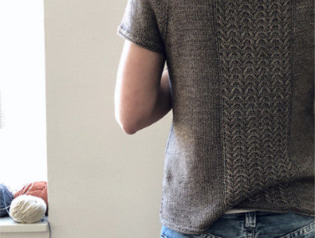 maglia ai ferri a mezza manica